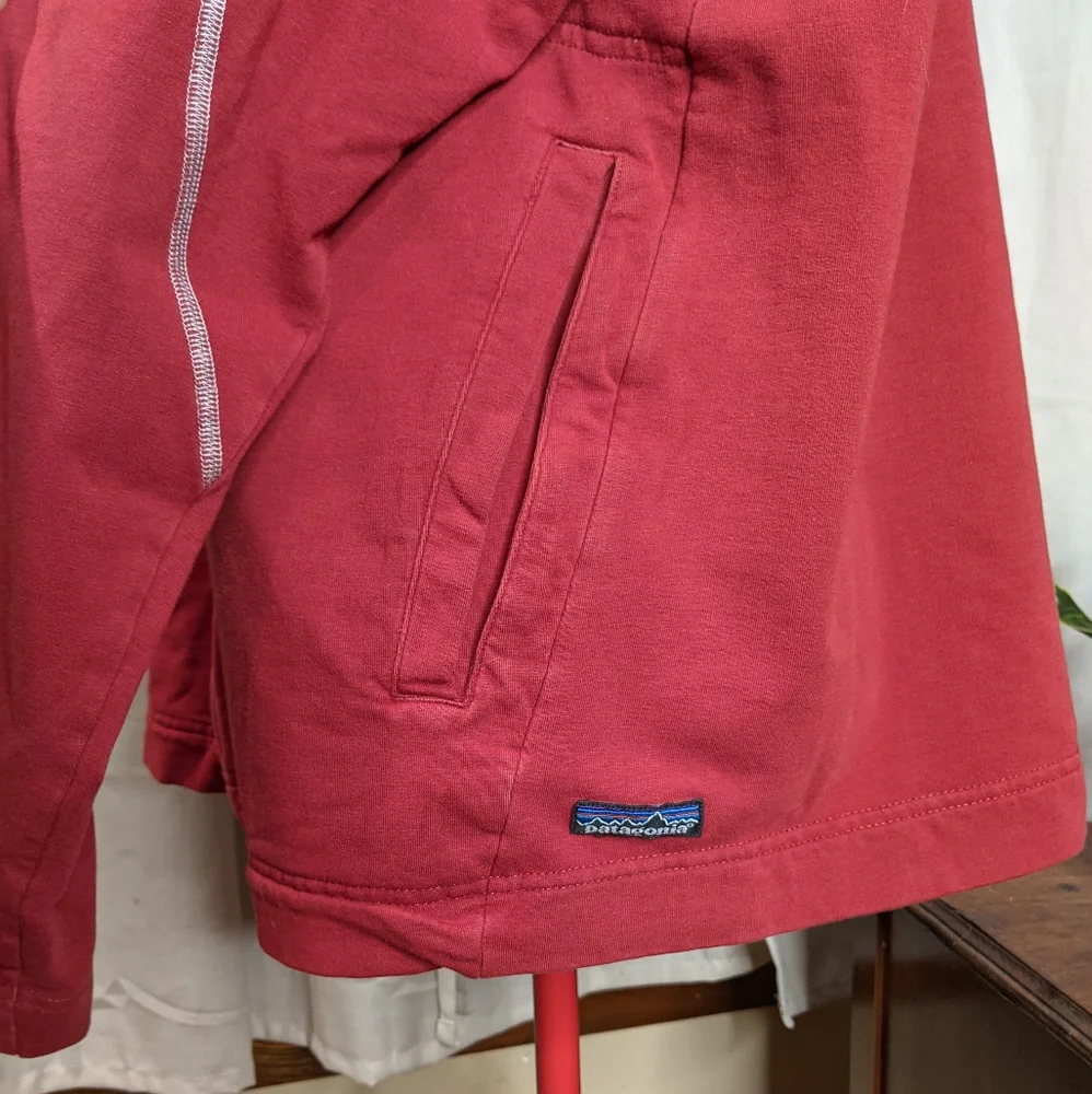 π€© Patagonia - full zip up sweatshirt - XL - Picture 3 of 9